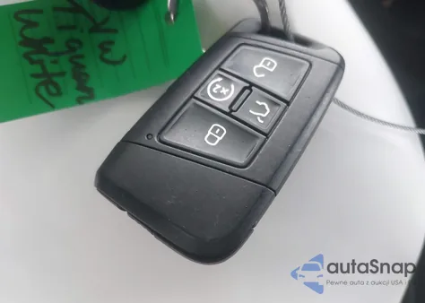 2022 Volkswagen Tiguan 2.0T Se R-Line Black z USA, uszkodzony, nr VIN 3VV8B7AX6NM027050